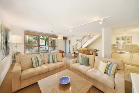 10 Alderly - Accommodation Rockhampton 1