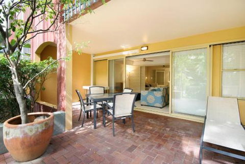 116 French Quarter - Accommodation Rockhampton 2