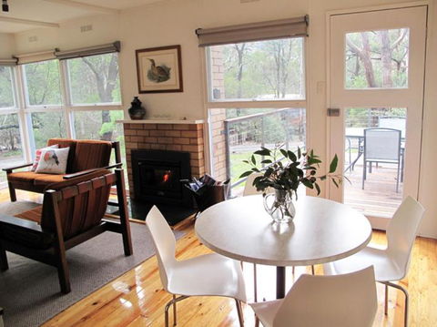 Wattletree Cottage - Accommodation Rockhampton 6