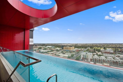 Swainson On Grote - Accommodation Rockhampton 1