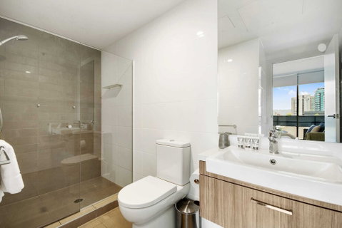 Swainson On Grote - Accommodation Rockhampton 4
