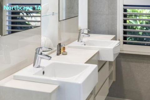 NEW Northcape 1 Ocean Front 2 Bedroom Choose Between 2 Properties - Accommodation Rockhampton 3