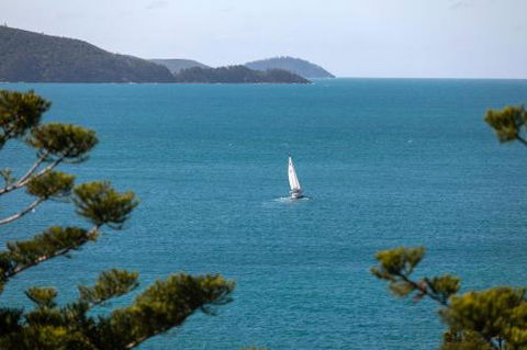 NEW Northcape 1 Ocean Front 2 Bedroom Choose Between 2 Properties - Accommodation Rockhampton 2