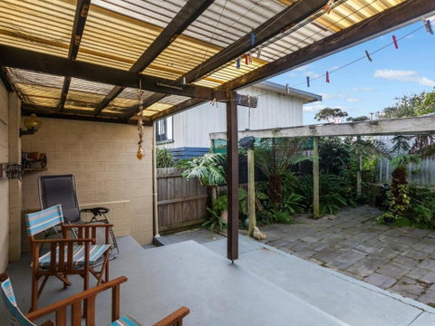 OCEAN SOUNDS Anglesea - Accommodation Rockhampton 6