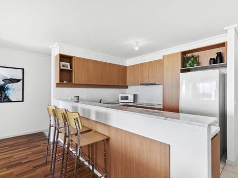 APARTMENT 12 PACIFIC APARTMENTS Across From The Pier - Accommodation Rockhampton 5