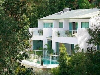 Private Little Cove Retreat Minutes To Hastings St. 3 Baywoods - Accommodation Rockhampton 0
