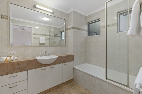 Charming Noosa Heads Apartment Laguna Bay Views Unit 6 Taralla 18 Edgar Bennett Avenue - Accommodation Rockhampton 6