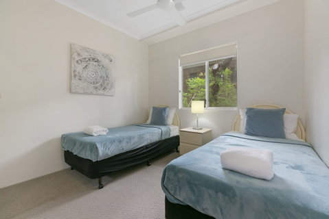Charming Noosa Heads Apartment Laguna Bay Views Unit 6 Taralla 18 Edgar Bennett Avenue - Accommodation Rockhampton 3