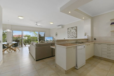 Charming Noosa Heads Apartment Laguna Bay Views Unit 6 Taralla 18 Edgar Bennett Avenue - Accommodation Rockhampton 5