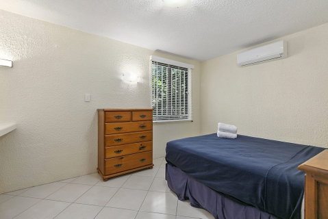 Hop Skip Jump Away From Hastings Unit 6 Descola 6 Noosa Drive - Accommodation Rockhampton 2