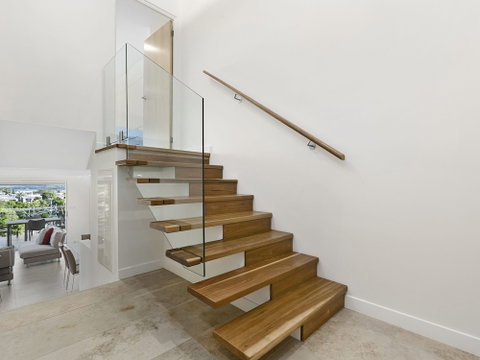 Exquisite Penthouse With Views To Laguna Bay Unit 3 Taralla 18 Edgar Bennett Avenue - Accommodation Rockhampton 6