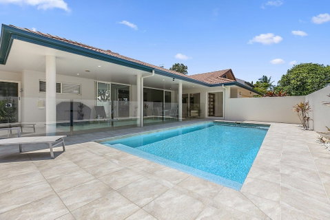 Perfect Family Holiday Home On Noosa Sound 3 Key Court - Accommodation Rockhampton 0
