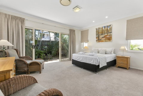 Perfect Family Holiday Home On Noosa Sound 3 Key Court - Accommodation Rockhampton 1