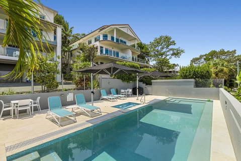 Impressive Views Of Noosa Unit 8 Taralla 16 Edgar Bennett Avenue Noosa Heads - Accommodation Rockhampton 3