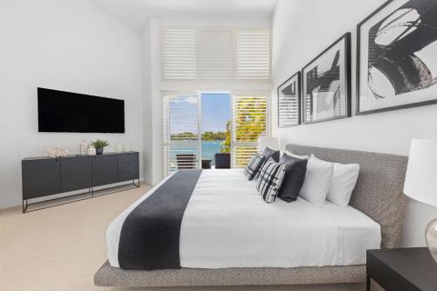 42 Noosa Parade - Accommodation Rockhampton 5