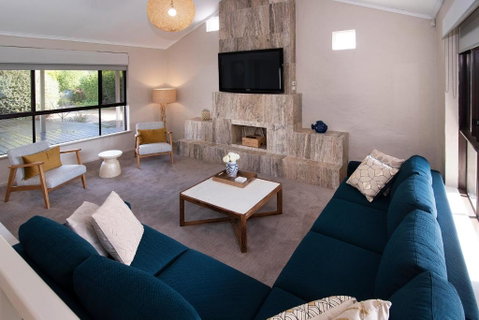 GIFFORD HOUSE - Accommodation Rockhampton 2