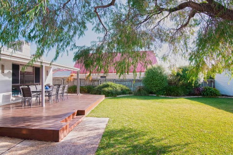 GIFFORD HOUSE - Accommodation Rockhampton 4