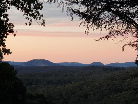 NEW Winston Cottage Leura Views & Location - Accommodation Rockhampton 0