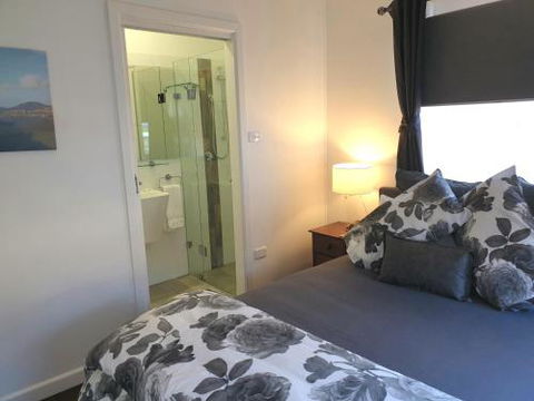 NEW Winston Cottage Leura Views & Location - Accommodation Rockhampton 4