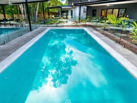 Waves Tropicana Clifton Bea - Accommodation Rockhampton 2