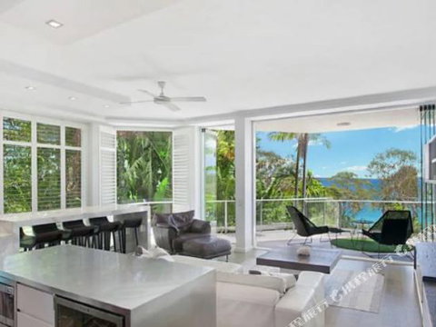 R & W Noosa Holidays 2 25 Allambi Rise - Accommodation Rockhampton 1