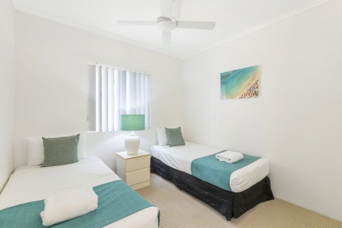 Stylish Apartment With Stunning Views Unit 7 Taralla 16 18 Edgar Bennett Avenue Noosa Heads - Accommodation Rockhampton 1