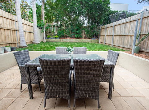 Ripples - Accommodation Rockhampton 0