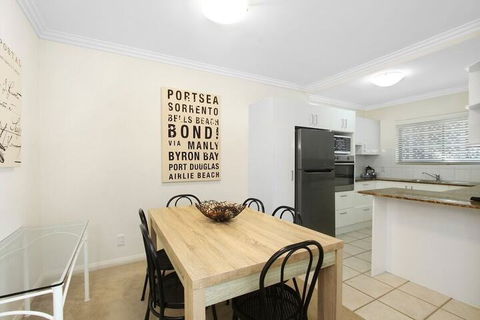 Pine Court Apartments - Accommodation Rockhampton 6
