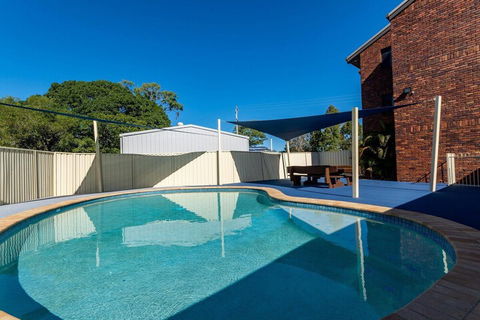 WaterviewsPool Wifi Its All Here ! Welsby Pde Bongaree - Accommodation Rockhampton 5