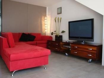 Bonapartes Serviced Apartments - Accommodation Rockhampton 0