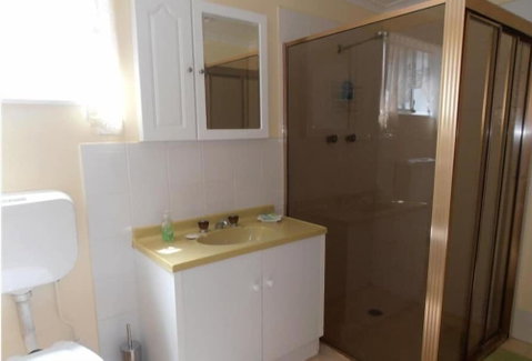 Lilly May Cottage - Accommodation Rockhampton 6