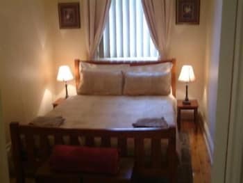 Royal Apartments - Accommodation Rockhampton 3