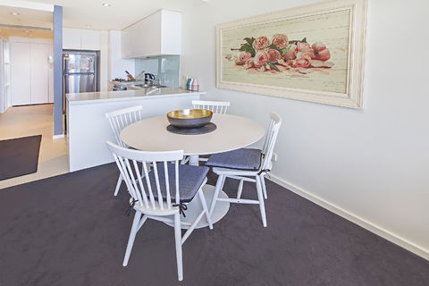 Melbourne Holiday Apartments Flinders Wharf - Accommodation Rockhampton 4