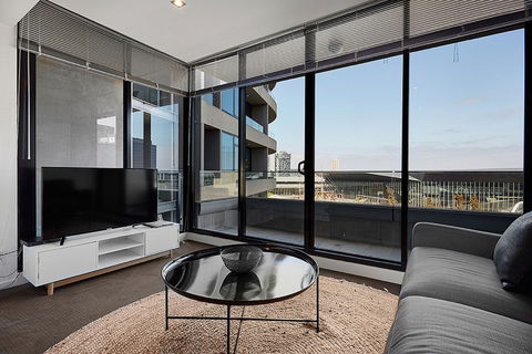 Melbourne Holiday Apartments Flinders Wharf - Accommodation Rockhampton 2