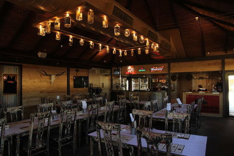 Cattrall Park Motel - Accommodation Rockhampton 5