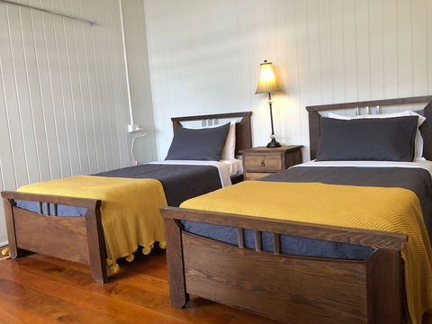 Five 3 Five - The Beachside Barracks - Accommodation Rockhampton 5
