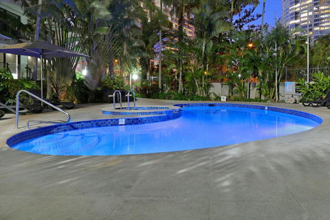 Genesis Holiday Apartments - Accommodation Rockhampton 1