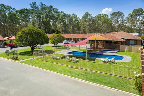 Advance Motel - Accommodation Rockhampton 1