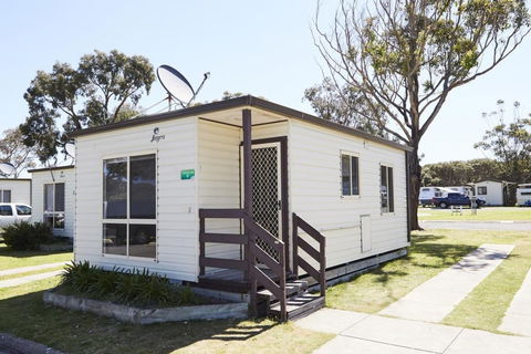 NRMA Victor Harbor Beachfront Holiday Park - Accommodation Rockhampton 6
