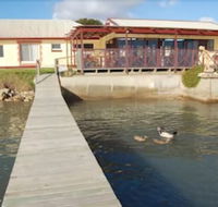 Meningie's Waterfront Motel - Accommodation Rockhampton