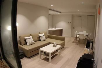 EQ Apartment - Accommodation Rockhampton 1