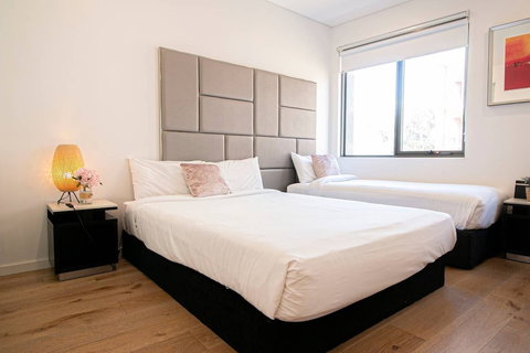 E06-darling Harbour Studio - Accommodation Rockhampton 2