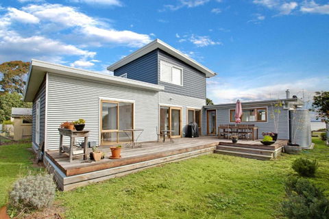 Waterfront Sanctuary Raymond Island Getaway - Accommodation Rockhampton 2
