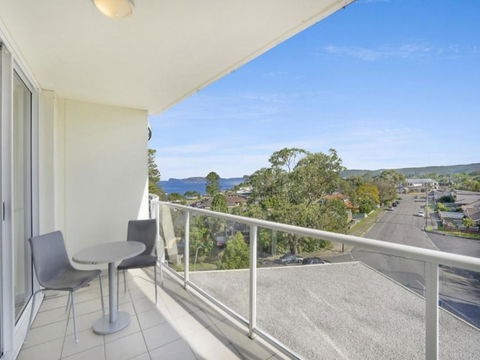 Hinterland Luxury 1 Bedroom Hinterland View Apt - Accommodation Rockhampton 5