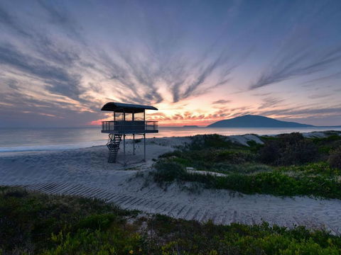 Hit The Beach - Accommodation Rockhampton 1