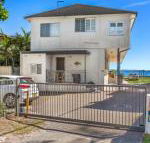 Yacaaba Beautiful Waterfront Location - Accommodation Rockhampton