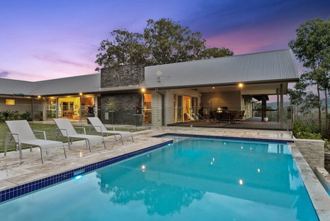 A PERFECT STAY Serene Myocum - Accommodation Rockhampton 5