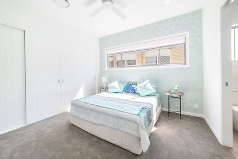 GC Private Homes - Waterfront Villas - Accommodation Rockhampton 6