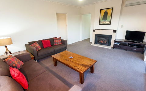 Point Lonsdale Holiday Apartments - Accommodation Rockhampton 4