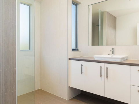 Waikiki Dream - Accommodation Rockhampton 6